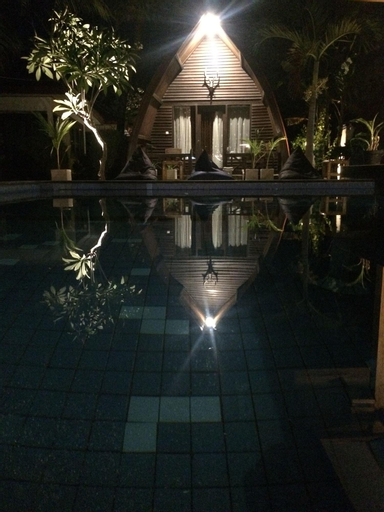 Others 4, Coral Beach 2 Bungalow, Lombok