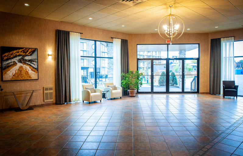 Public Area 2, Hôtel Castel, La Haute-Yamaska