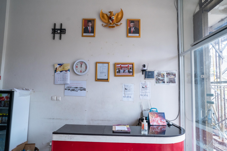 77 Guest House Serpong RedPartner, South Tangerang