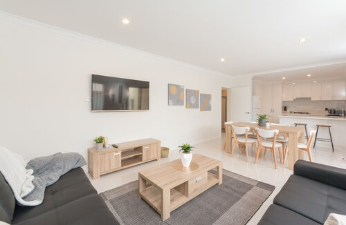 Eliza Park Suite 21, Cockburn