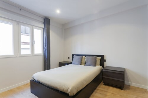 Dobo Rooms Gran Via 5, Madrid