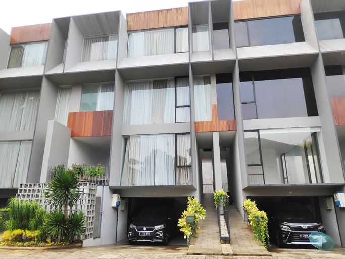 Beautiful Kemang Townhouse, Jakarta Selatan