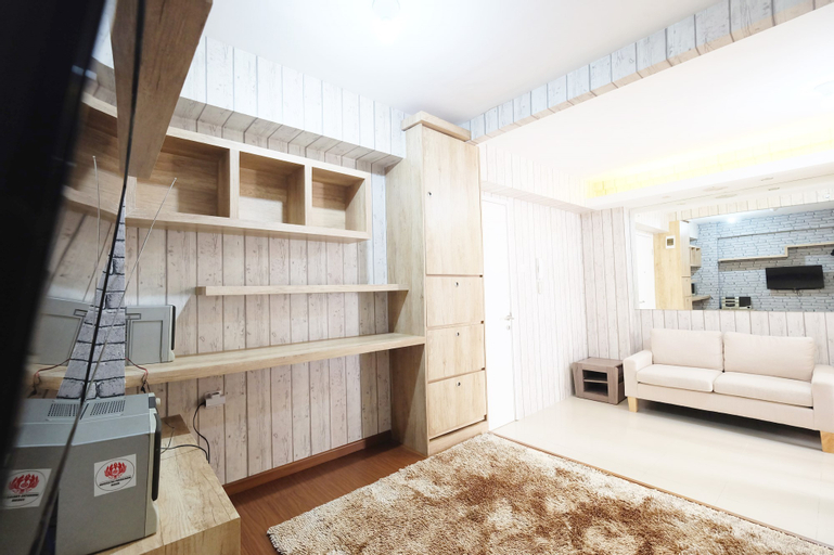 Spacious and Cozy 1BR Bassura City Apartment By Travelio, East Jakarta
