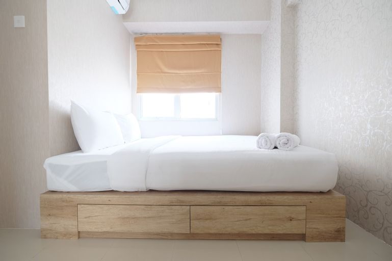 Bedroom 3, Spacious and Cozy 1BR Bassura City Apartment By Travelio, East Jakarta