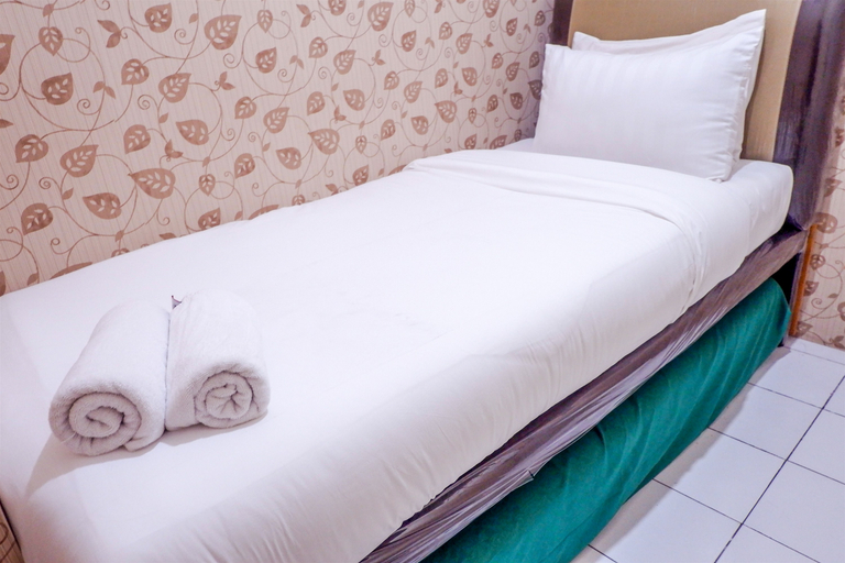 Bedroom 3, Strategic 2BR Menteng Square Apartment By Travelio, Central Jakarta