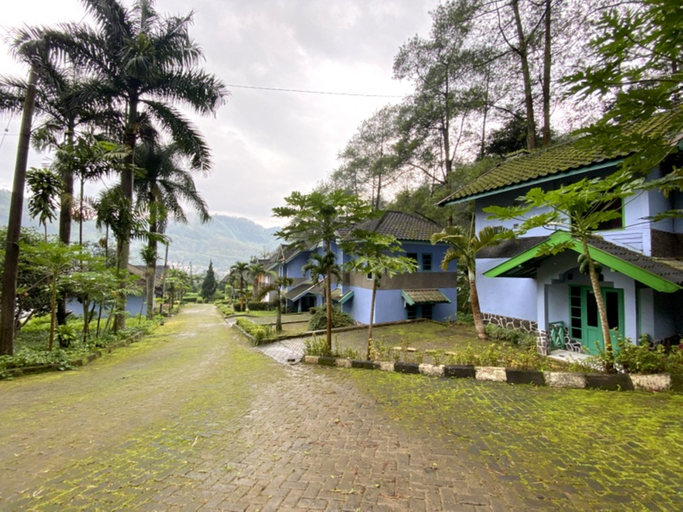 Exterior & Views 4, Villa Batuque Songgoriti 7 managed by Pomah, Malang