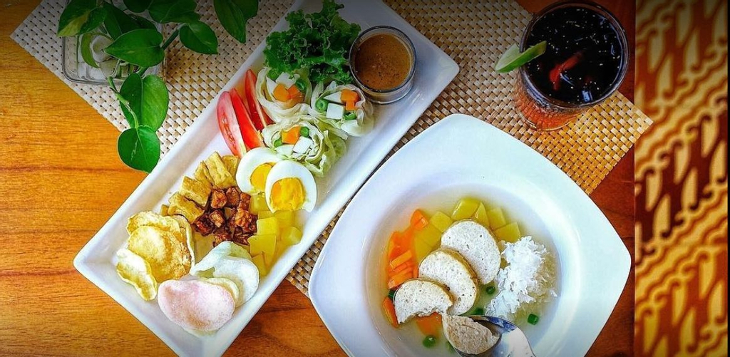 Food & Drinks 27