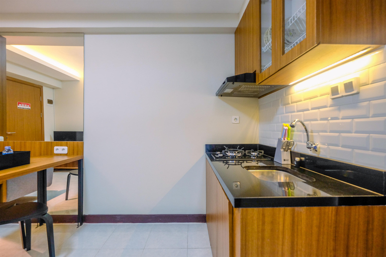 Others 2, Comfortable 2BR Apartment at Cinere Resort By Travelio, Depok