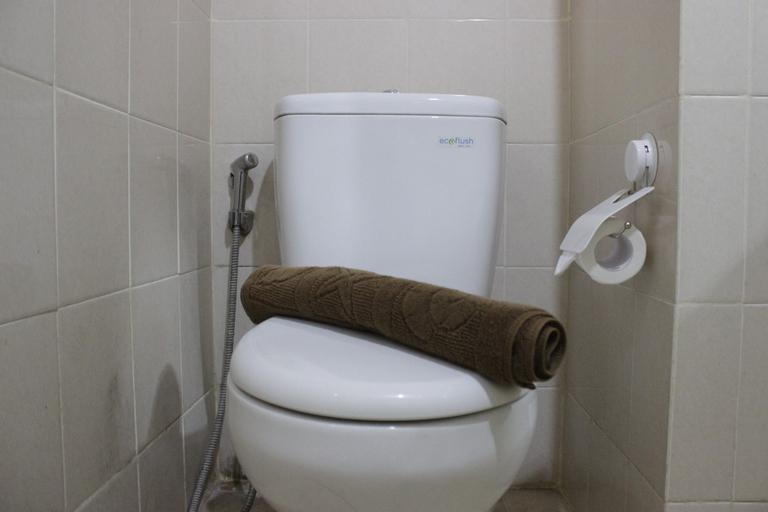 Stylish & Relaxing Studio Apartment at Parahyangan Residence near UNPAR By Travelio, Bandung