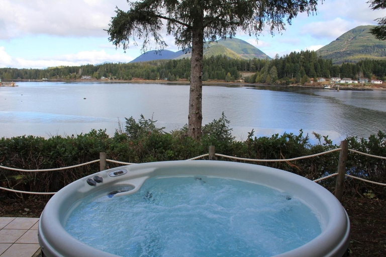 Sport & Beauty 5, Doc Holiday Cabin, Alberni-Clayoquot