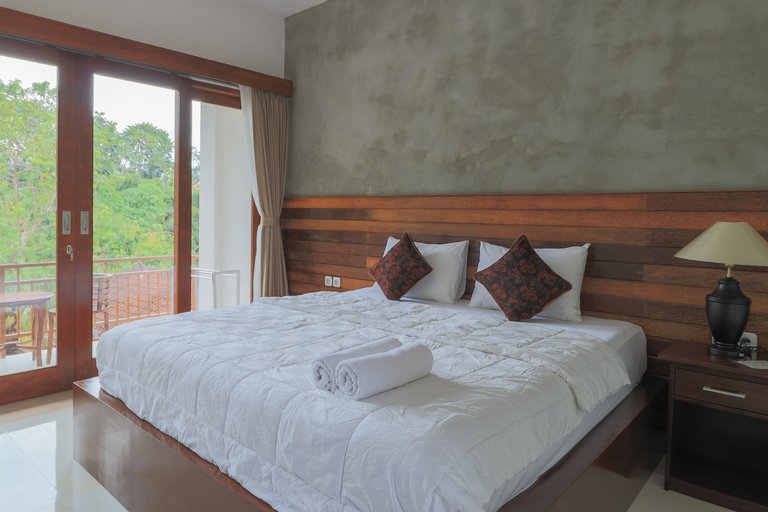 Bedroom 13