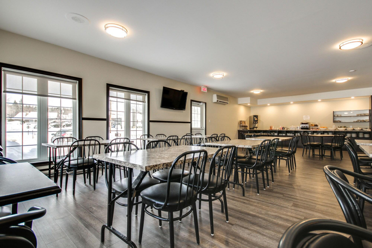 Food & Drinks 5, Hotel Marineau Shawinigan, Le Centre-de-la-Mauricie