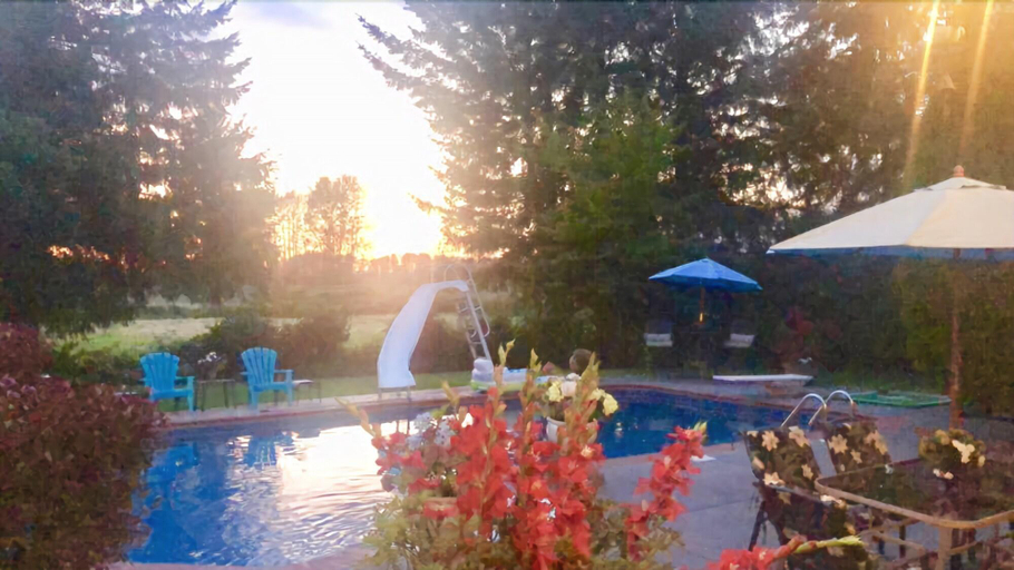 Sport & Beauty 3, Cedar Manor Bed and Breakfast, Greater Vancouver