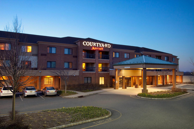 Exterior & Views 2, Courtyard By Marriott West Orange, Essex