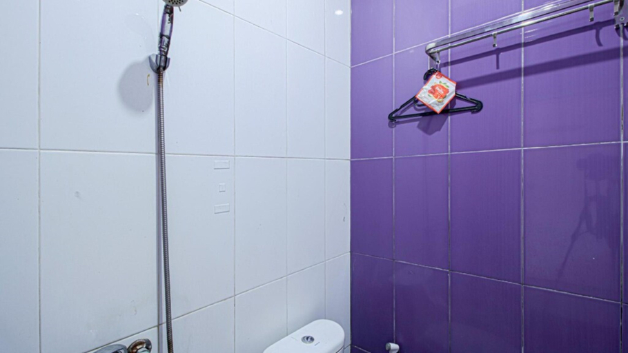 Bathroom 5, VIP Hotel, Bandung