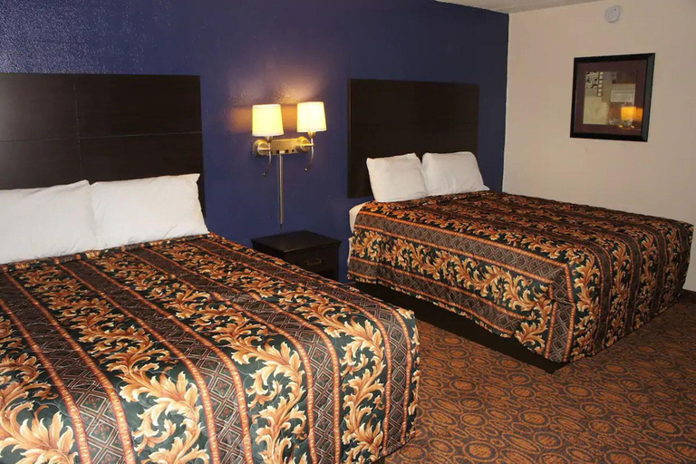 Bedroom 3, Econo Lodge Waite Park - St. Cloud, Stearns