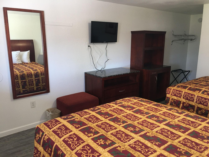 Public Area 3, Quest Inn Weatherford, Parker