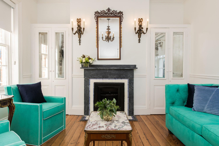 Public Area 2, 20 South Battery, Charleston