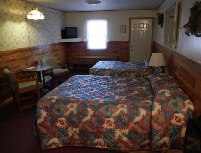 Bedroom 2, Springcreek Inn, Pennington