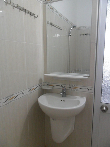 Bathroom, Thien Truc Guest House, Nha Trang