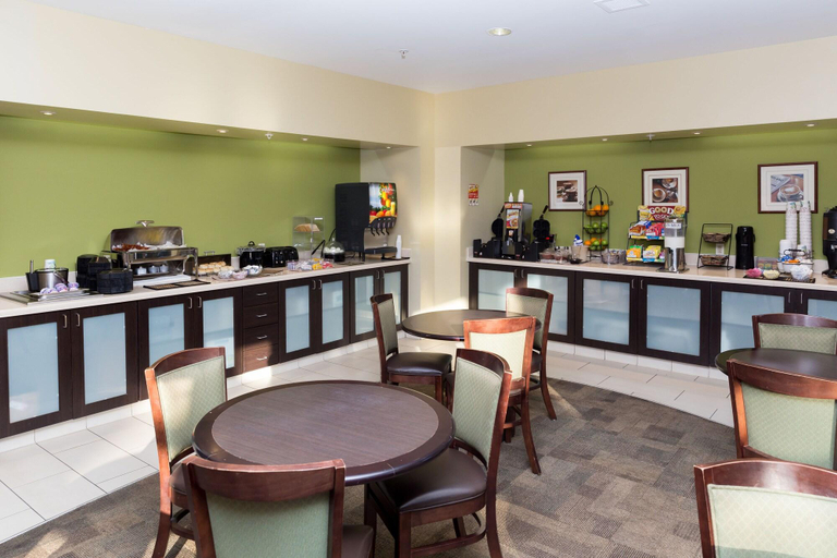 Food & Drinks 5, Best Western Plus Augusta North Inn & Suites, Richmond