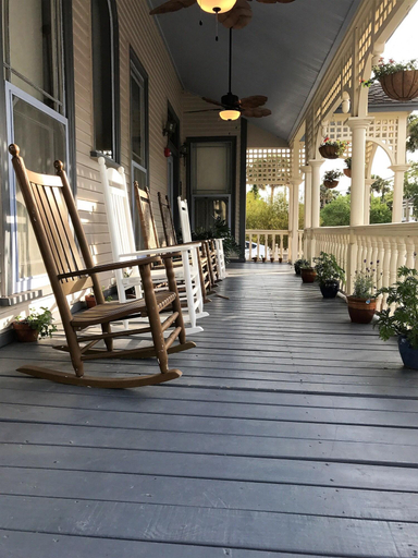 Public Area 3, Grand Gables Inn Bed & Breakfast, Putnam