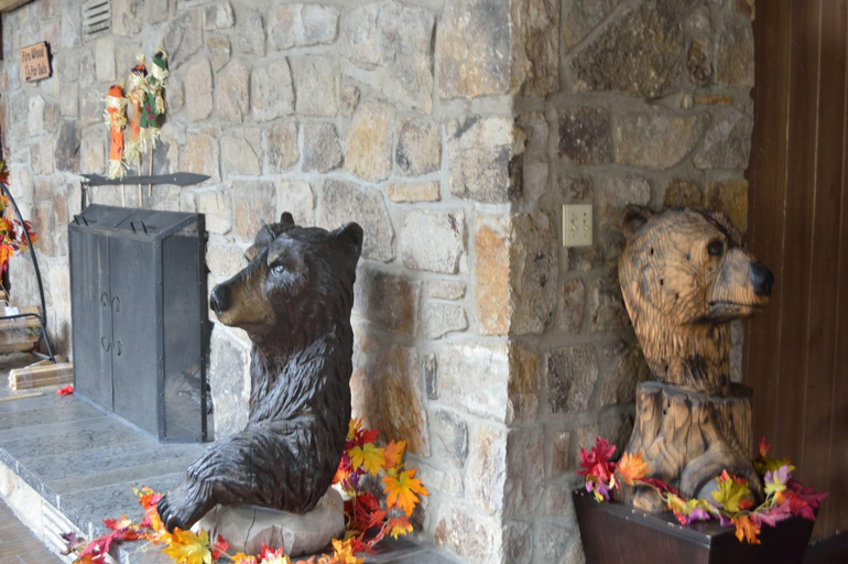 Public Area 2, Brookside Lodge, Sevier