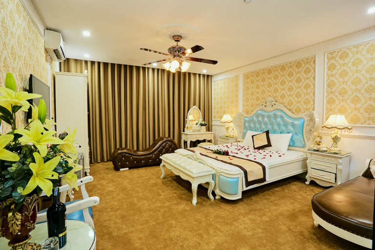 Public Area 3, King's Hotel, Từ Liêm