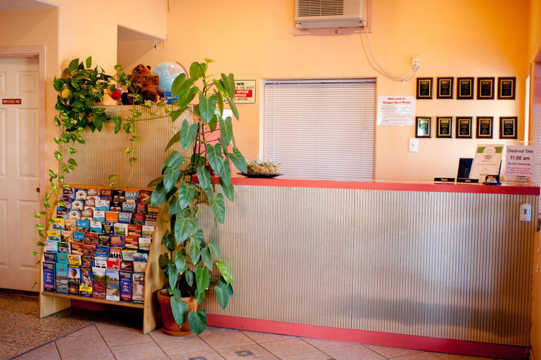 Public Area 3, Emerald Inn & Lounge, Riverside