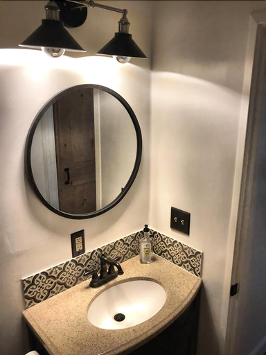 Bathroom 4, Papillon Cellars, Mariposa