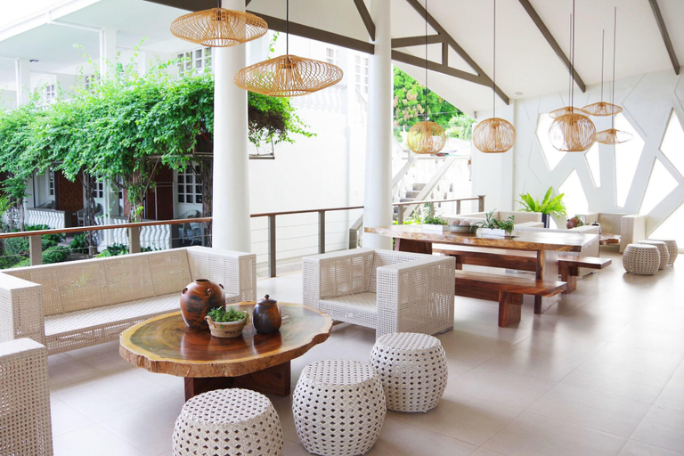 Public Area 2, Paras Beach Resort, Mambajao