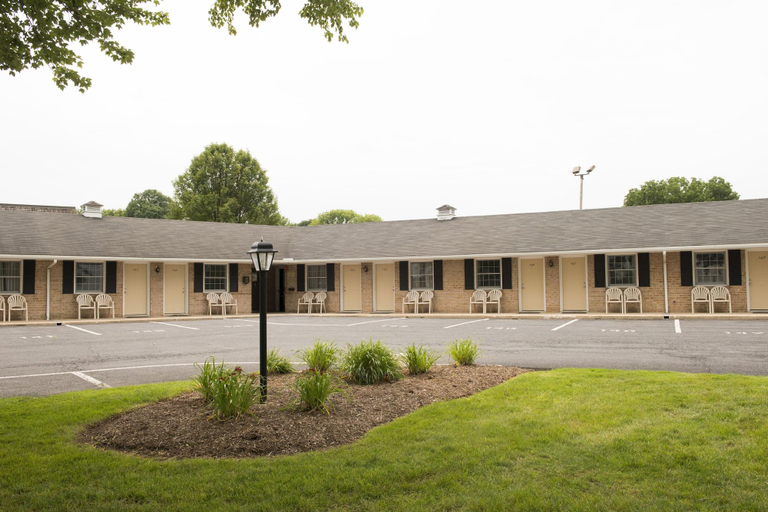 Exterior & Views 2, Bird in Hand Family Inn, Lancaster