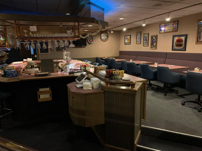 Food & Drinks 5, America's Best Value Inn Sandpoint, Bonner