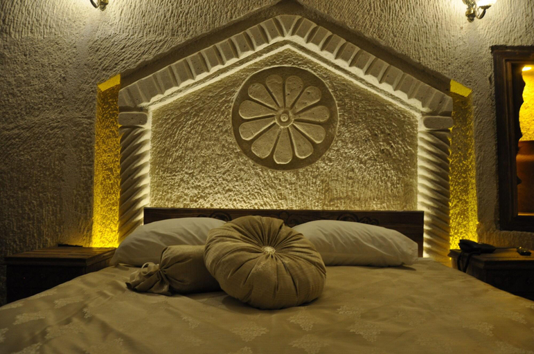 Bedroom 4, Cavusin Cave House, Nevşehir