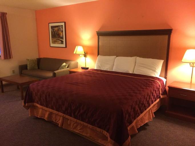 Bedroom 3, King Oscar Motel, Lewis