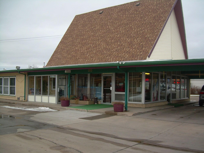 Exterior & Views 2, 83 Motel, Lincoln