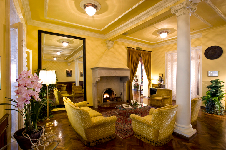 Public Area 4, Grand Hotel Vittoria, Pesaro E Urbino