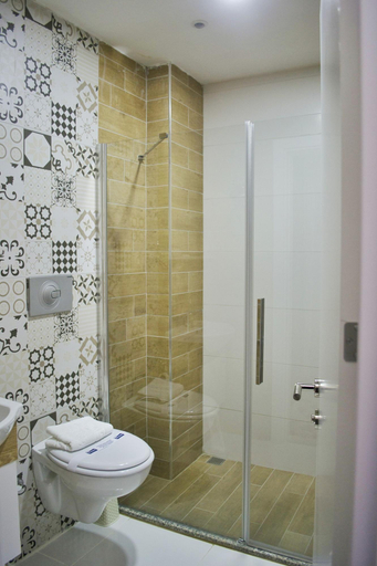 Bathroom 5, Samsun Kapris Hotel, Merkez
