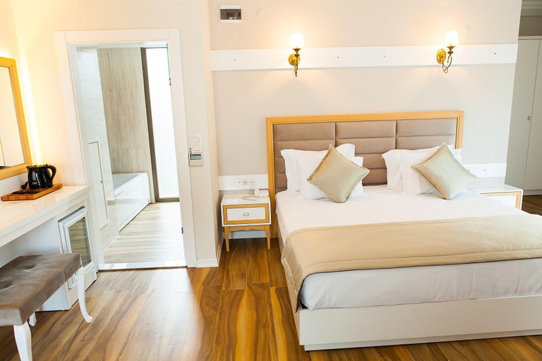 Bedroom 4, As Hotel Cesme, Çeşme