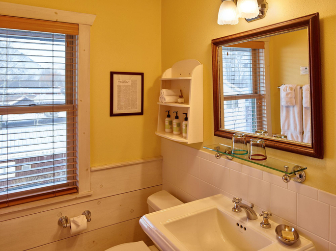 Bathroom 4, The Alpine House Lodge, Teton
