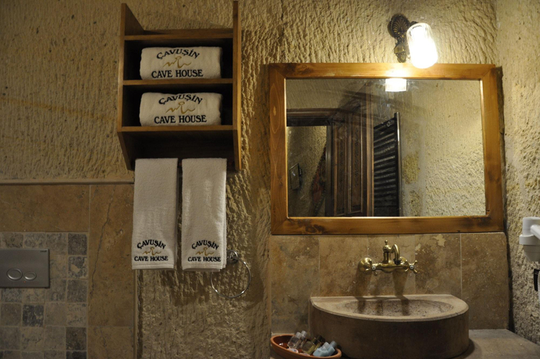 Bedroom 4, Cavusin Cave House, Nevşehir