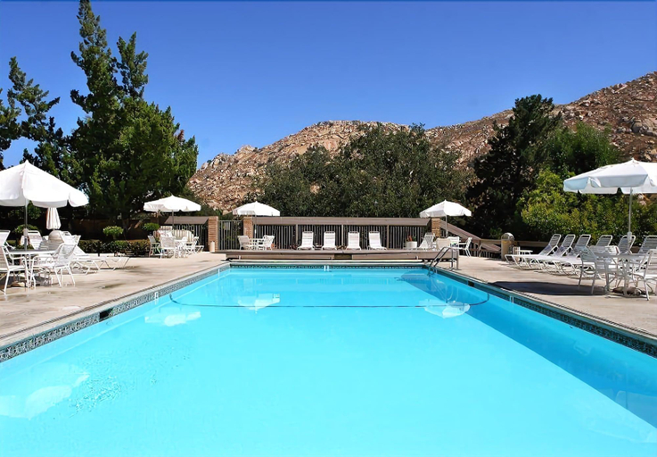 Sport & Beauty 5, San Diego Country Estates, San Diego