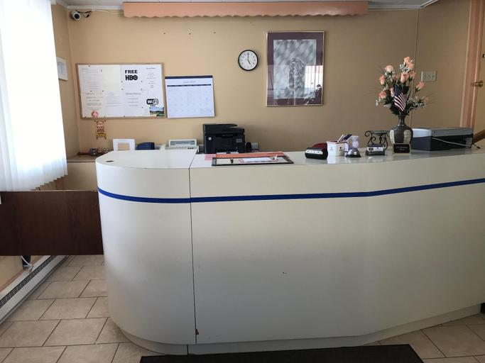 Public Area 2, West Motel, Stephenson