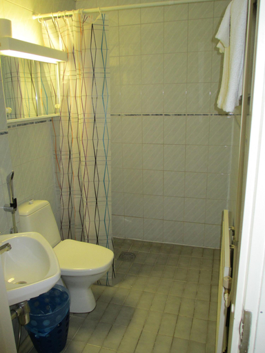 Bathroom 4, Hotel Ackas, Pirkanmaa