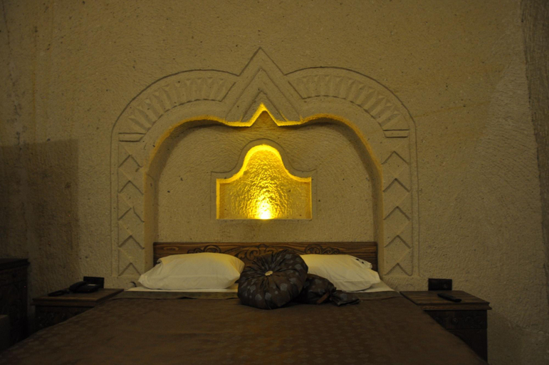 Bedroom 4, Cavusin Cave House, Nevşehir
