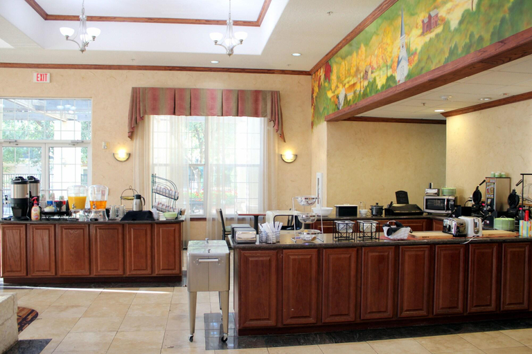 Food & Drinks 5, Best Western Lubbock West Inn & Suites, Lubbock