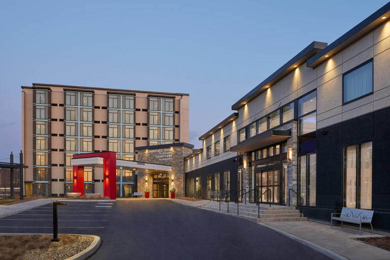 Exterior & Views 2, Courtyard by Marriott Oshawa, Durham