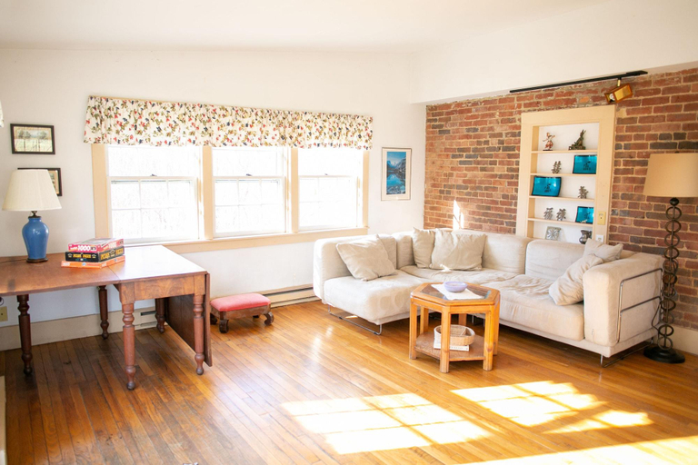 Public Area 2, The Anderson Cottage Bed & Breakfast, Bath