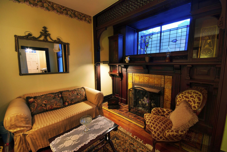 Public Area 2, Vandiver Inn, Harford