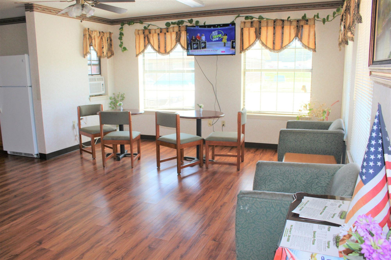 Public Area 2, Nationwide 9 Inn, Cross